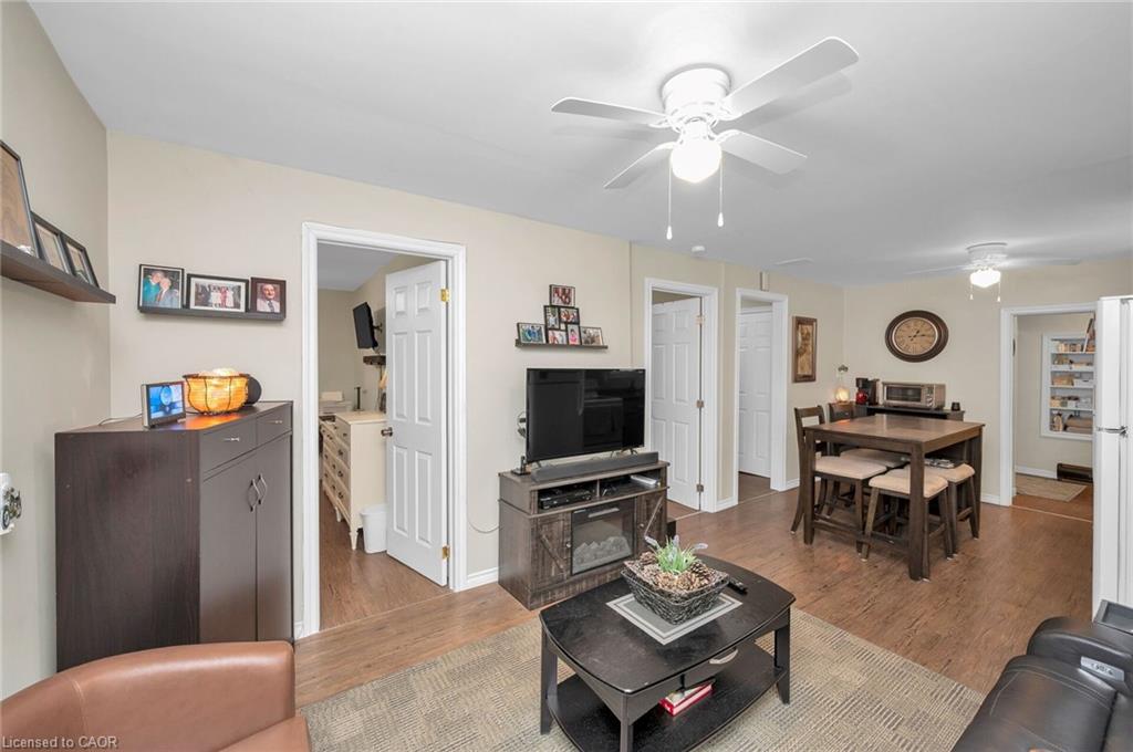 122 King Street Property Photo 18