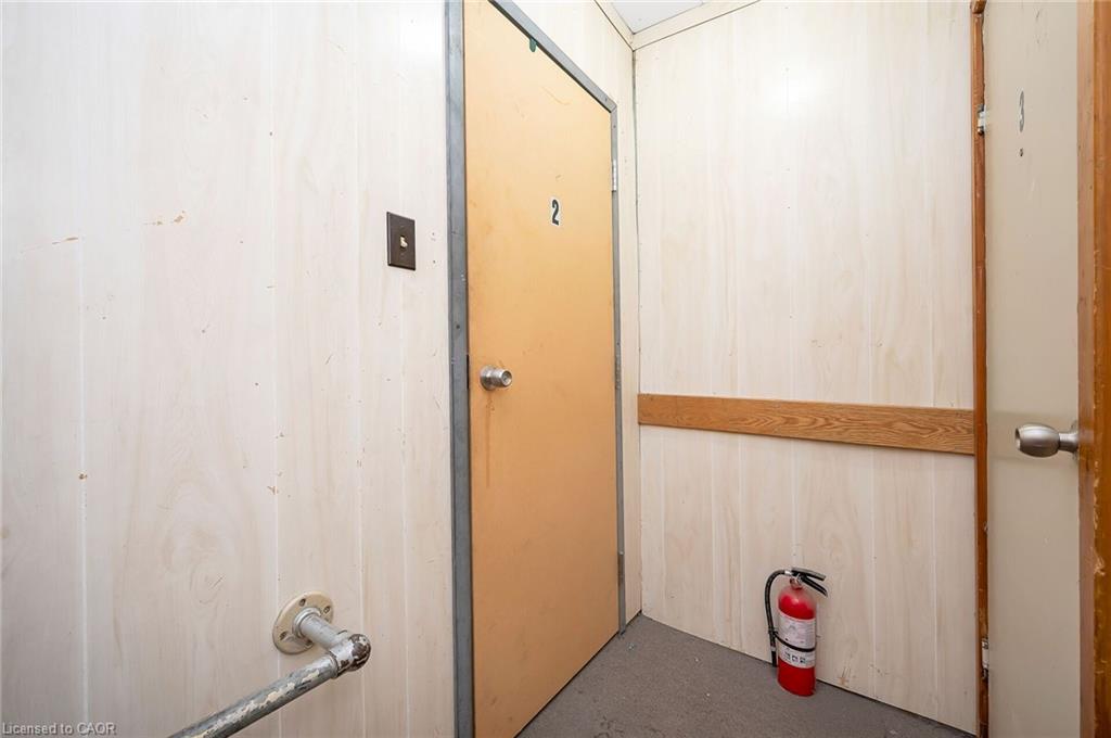 122 King Street Property Photo 23