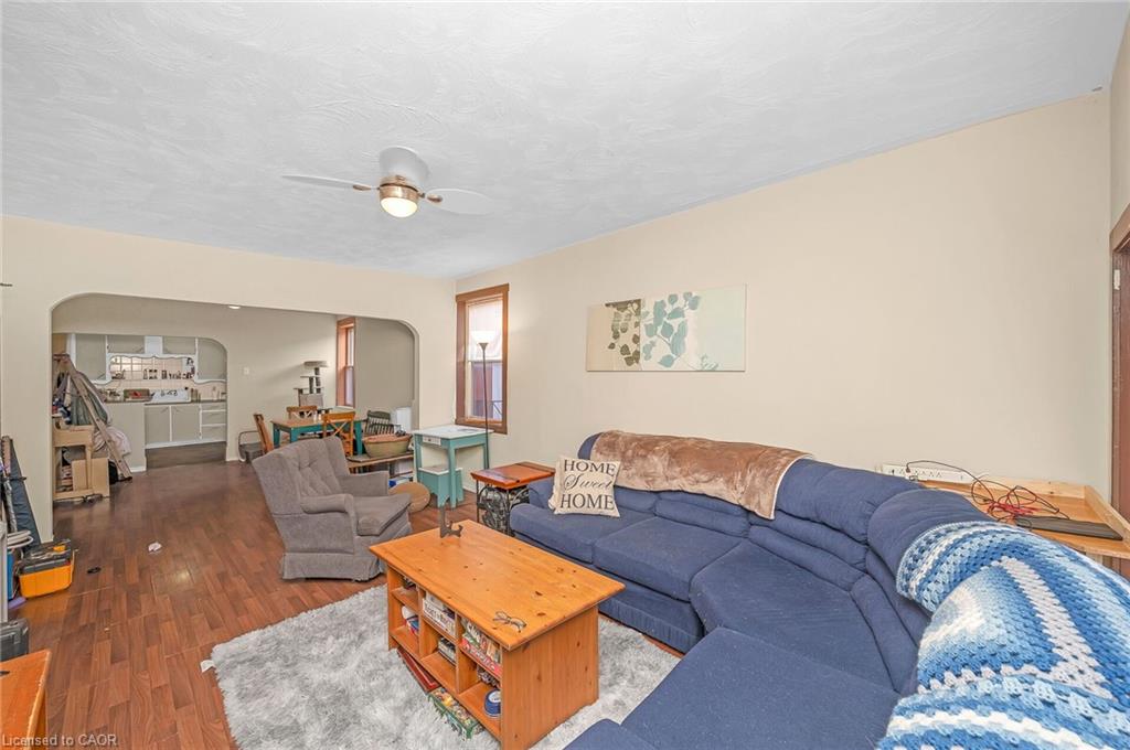 122 King Street Property Photo 30