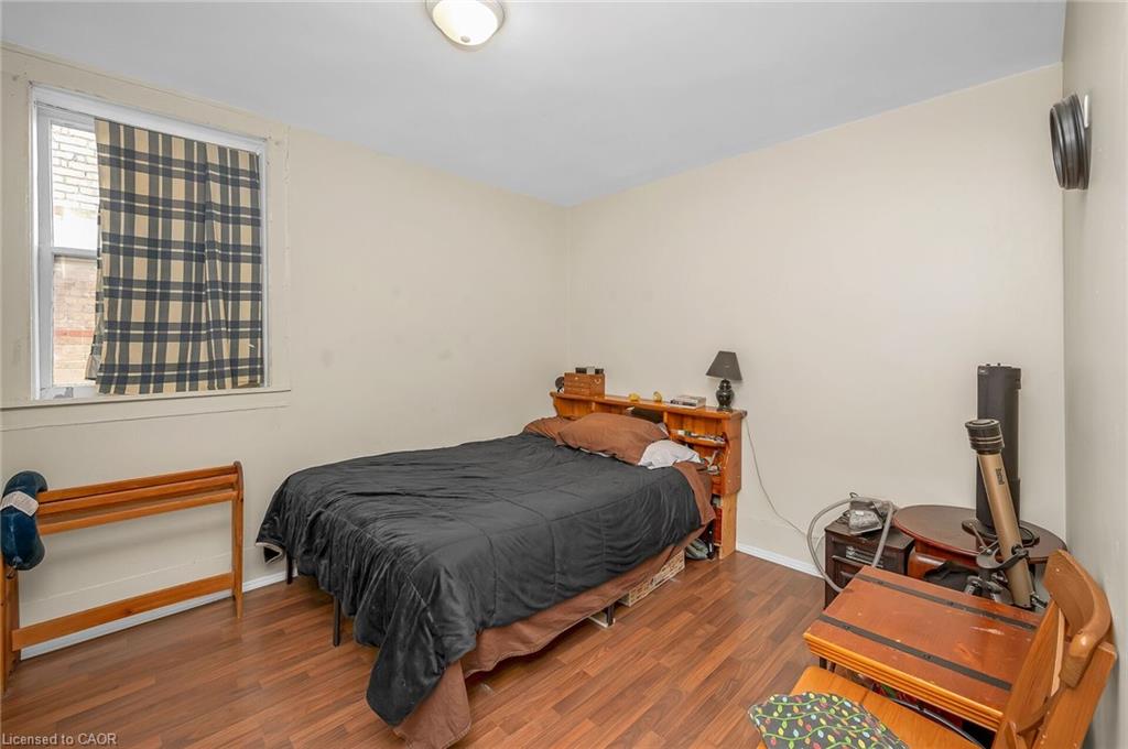 122 King Street Property Photo 31