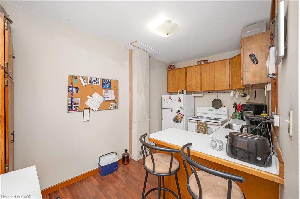 122 King Street Property Photo 34