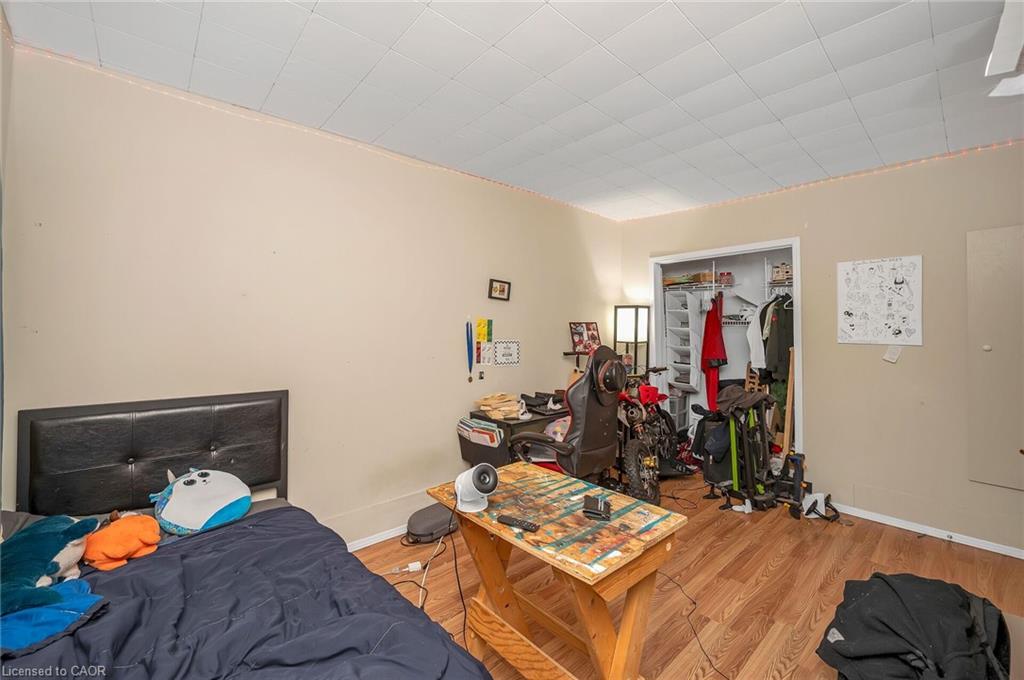 122 King Street Property Photo 42