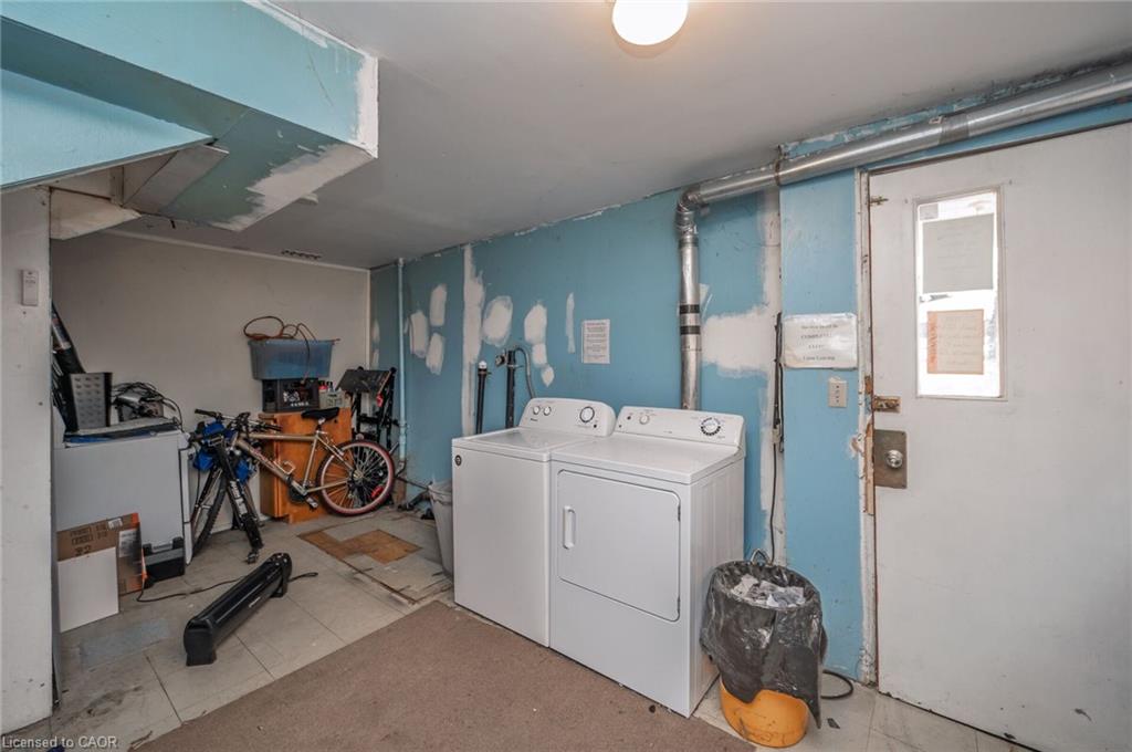 122 King Street Property Photo 45
