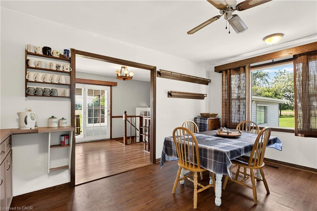 958 Highland Road E Property Photo 7