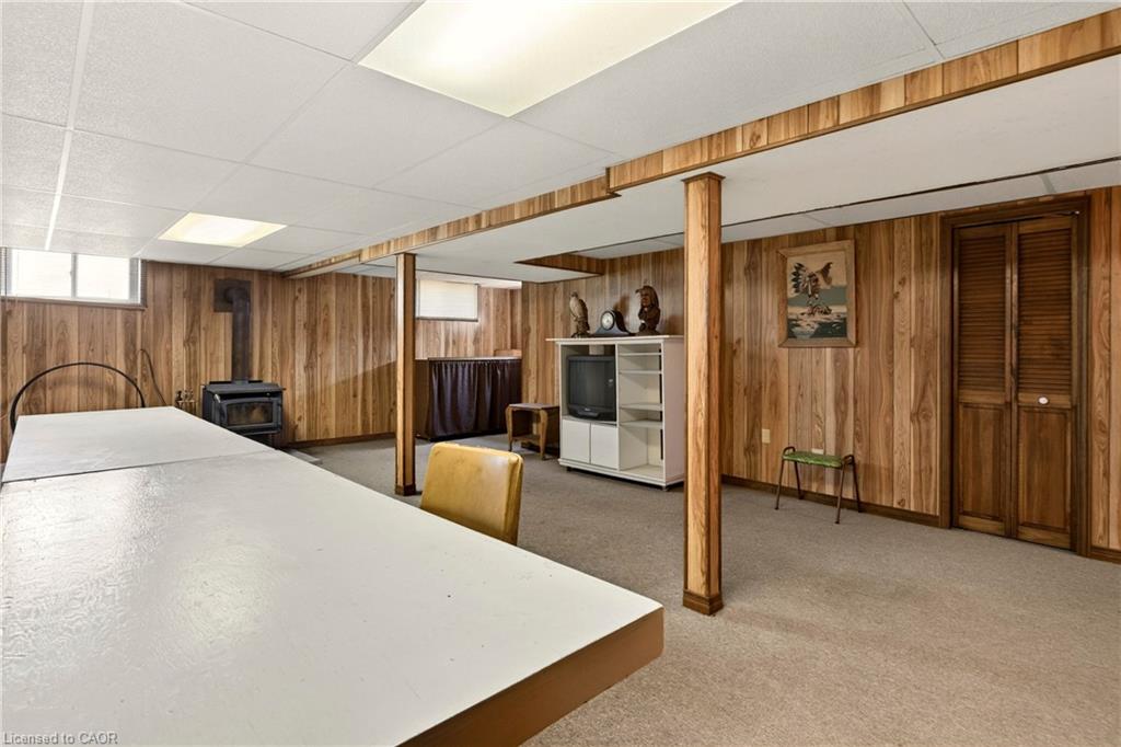 958 Highland Road E Property Photo 32