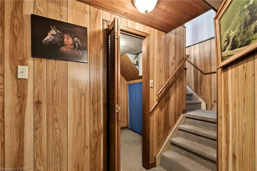 958 Highland Road E Property Photo 33
