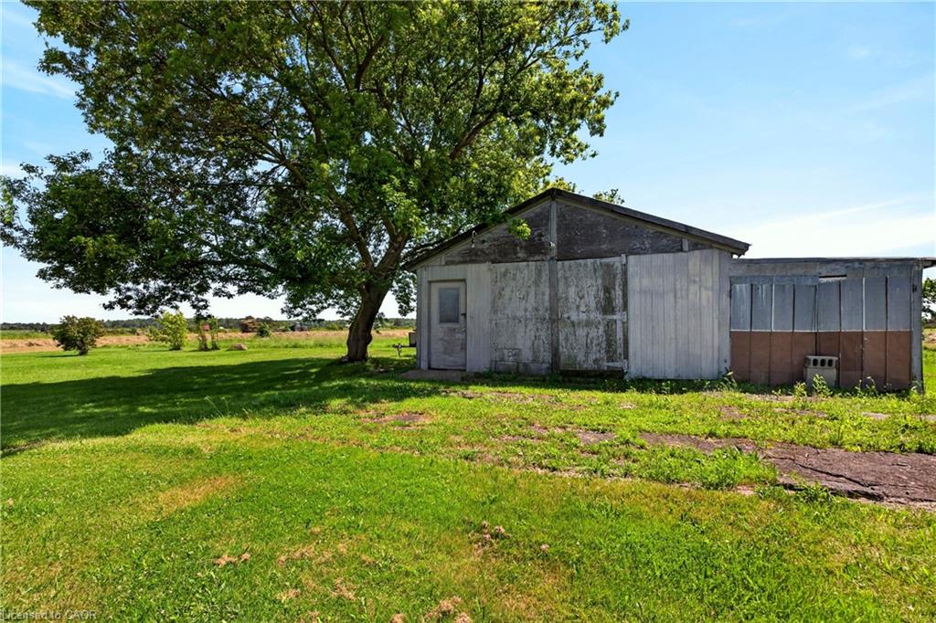 958 Highland Road E Property Photo 43
