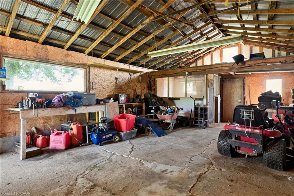 958 Highland Road E Property Photo 45