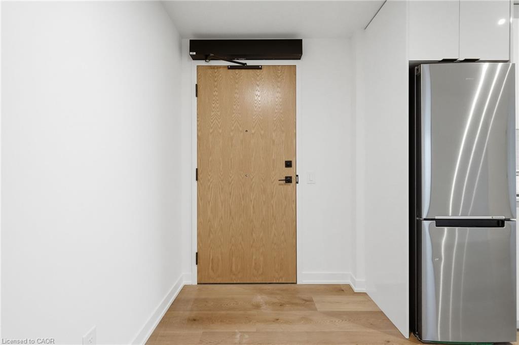 1704-33 Erie Avenue Property Photo 6