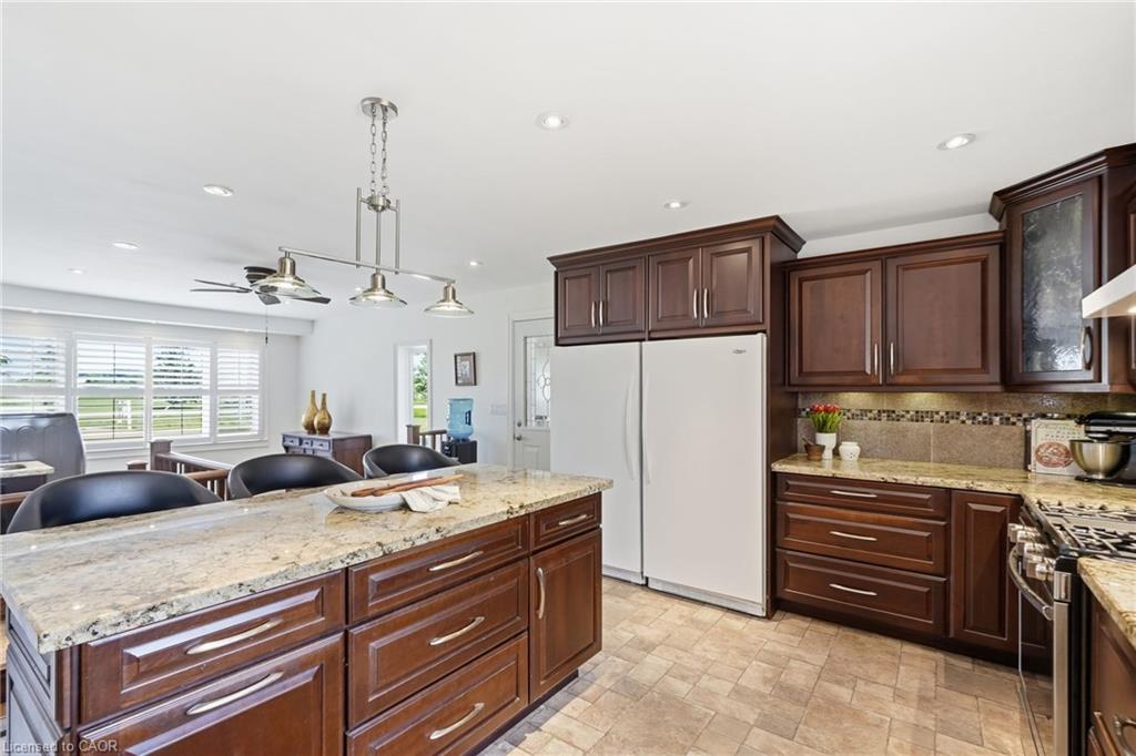 9784 Goodale Road Property Photo 14