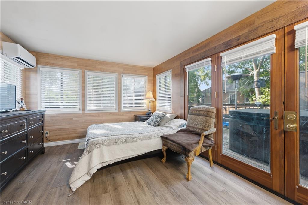 91 Lyons Avenue Property Photo 14
