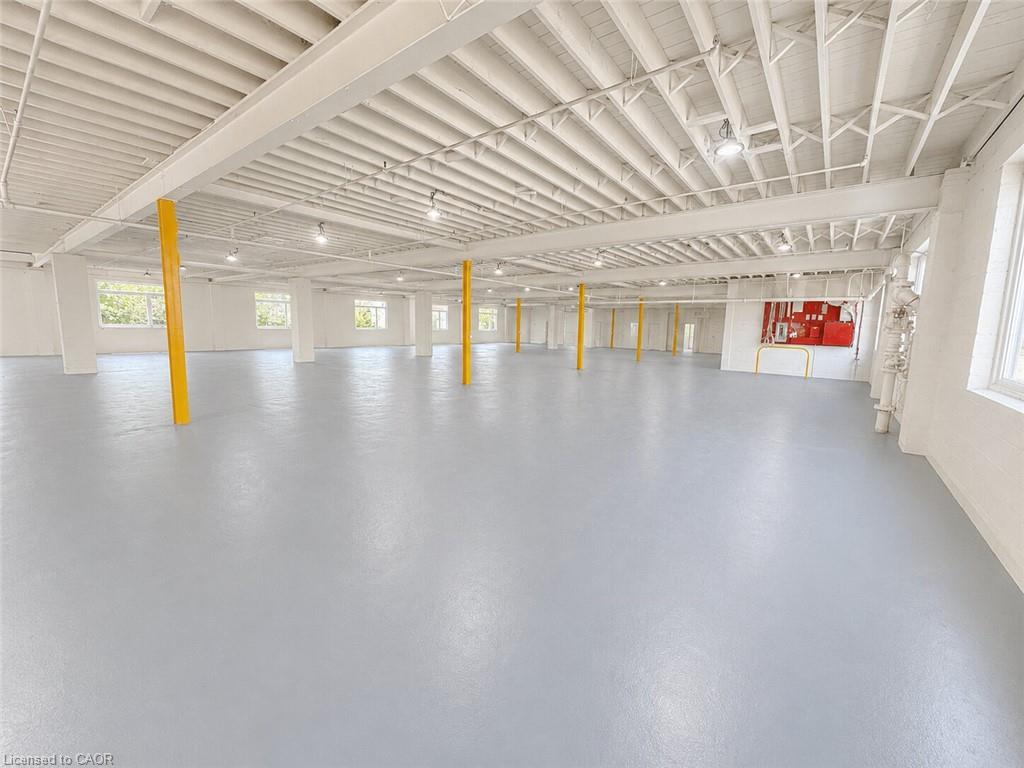 147 Mary Street Property Photo 7