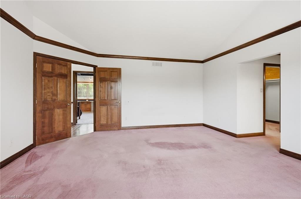 1046 Book Road W Property Photo 14