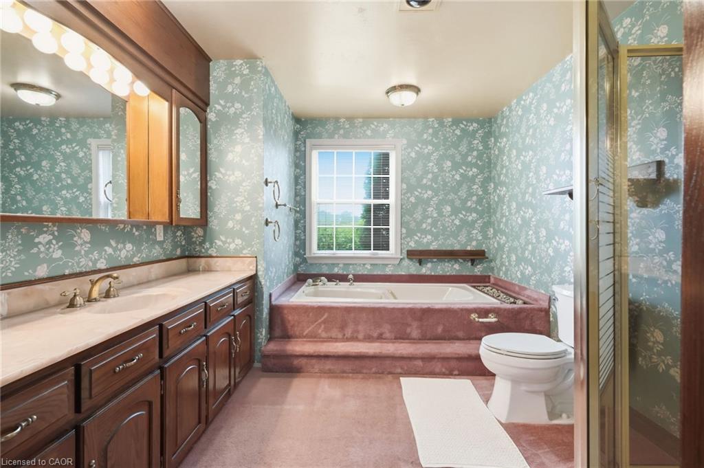 1046 Book Road W Property Photo 15