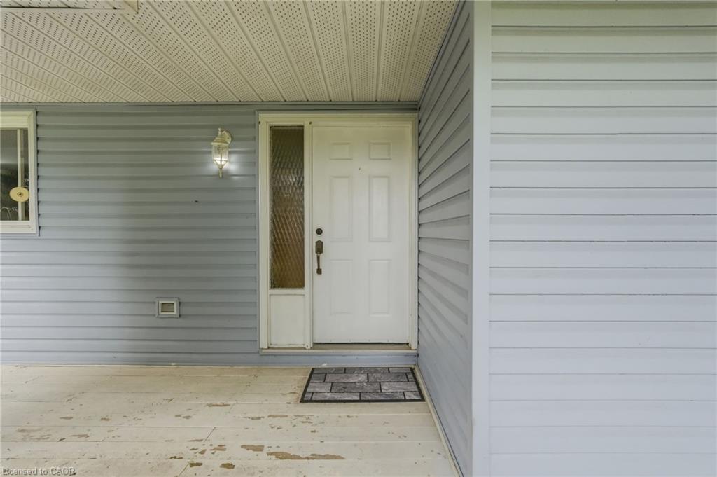 1046 Book Road W Property Photo 27