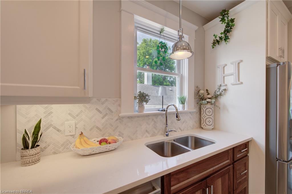 106 Sydenham Street Property Photo 15