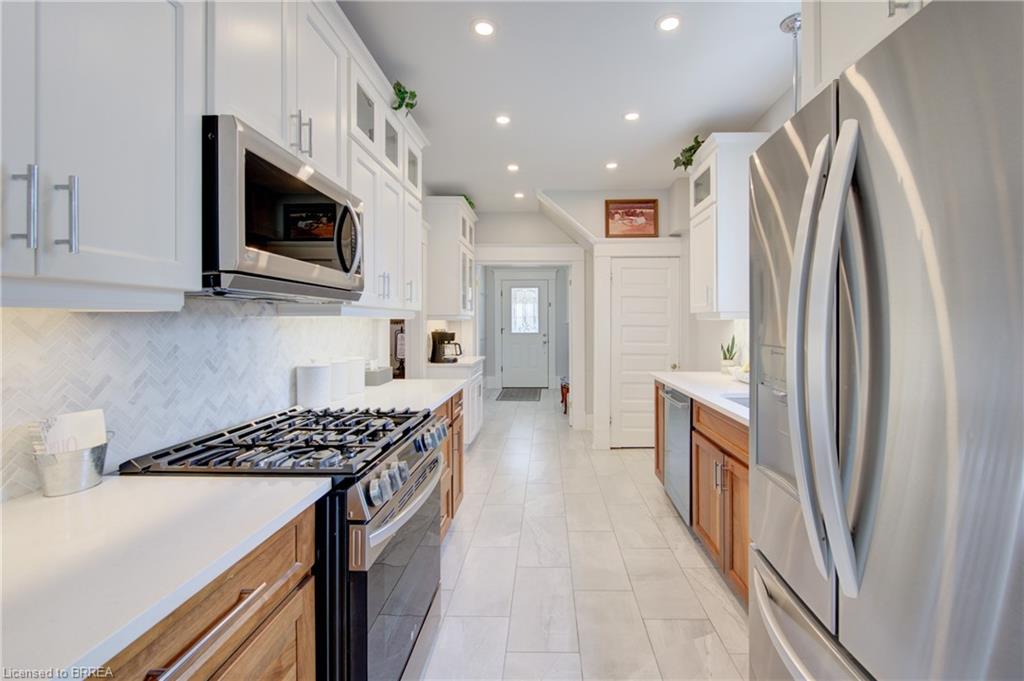 106 Sydenham Street Property Photo 17
