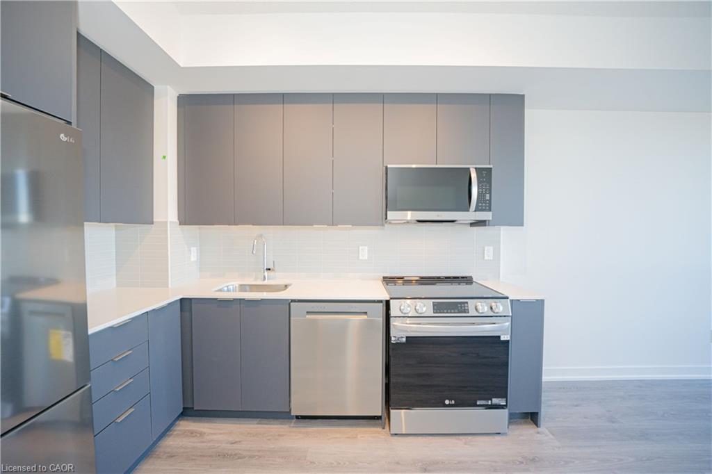 421-225 Malta Avenue Property Photo 11