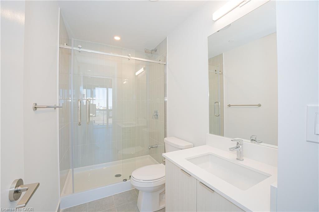 421-225 Malta Avenue Property Photo 18