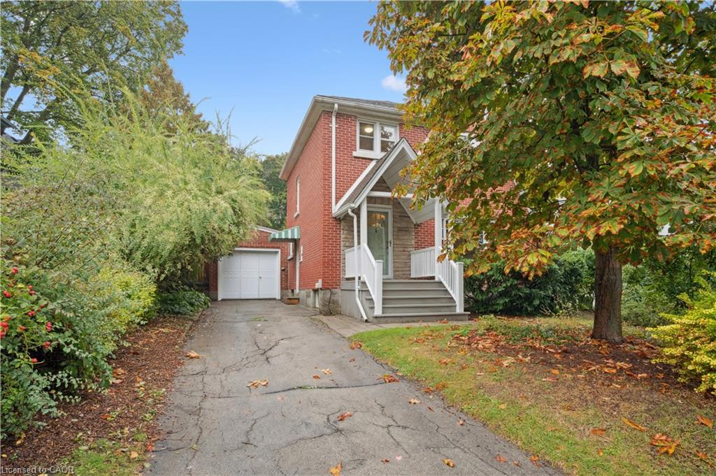 103 Dunbar Road S Property Photo 1
