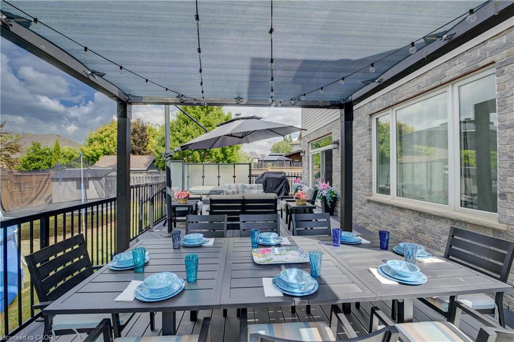 14 La Salle Street Property Photo 4