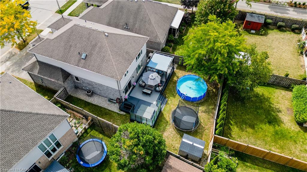 14 La Salle Street Property Photo 7