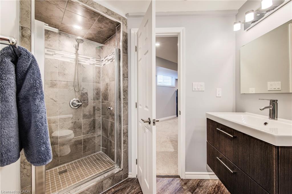 14 La Salle Street Property Photo 37