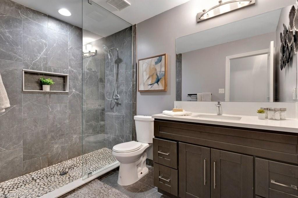19 Kenley Lane Property Photo 28