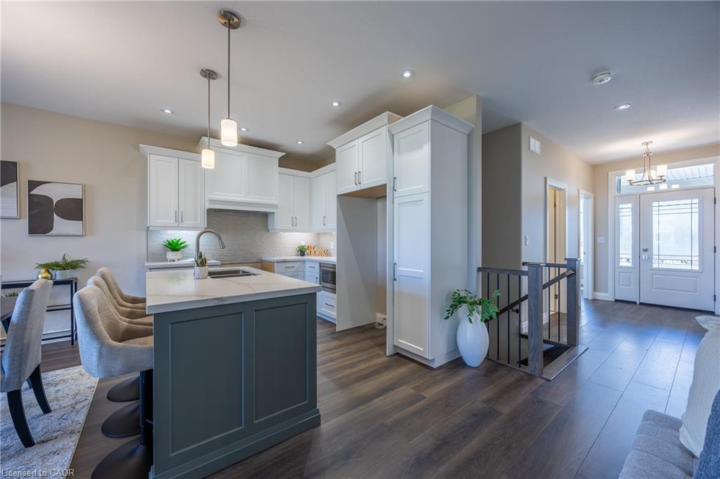 375 Argyle Avenue Property Photo 3