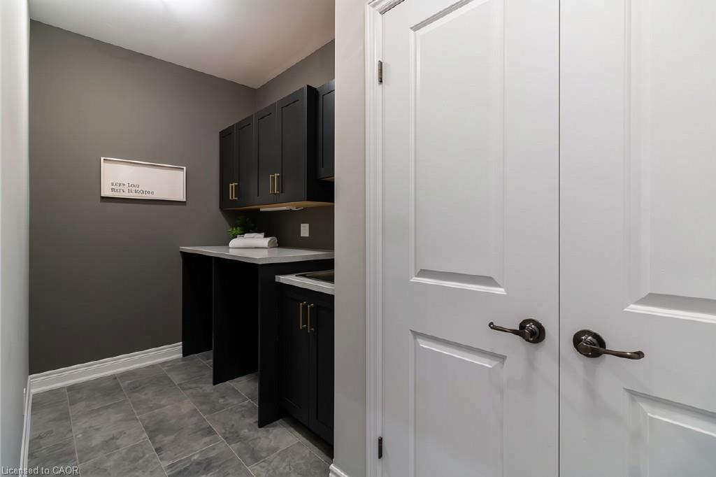 375 Argyle Avenue Property Photo 17