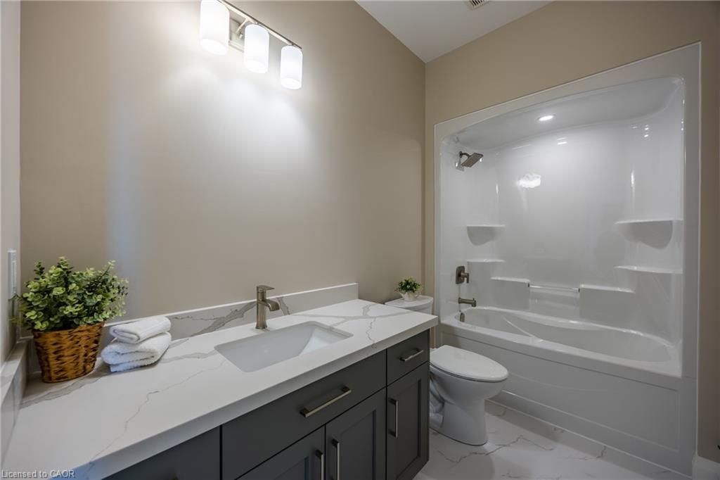 373 Argyle Avenue Property Photo 13