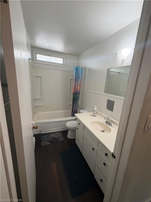 5-175 Weber Street N Property Photo 8