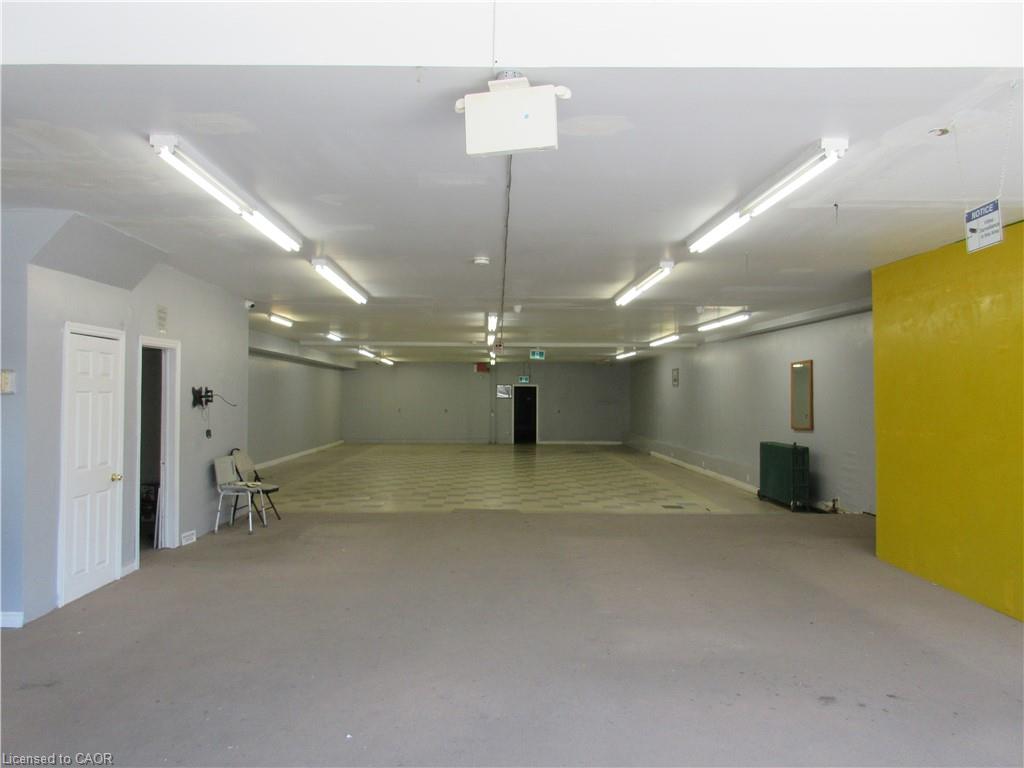 A-749 Barton Street E Property Photo 3