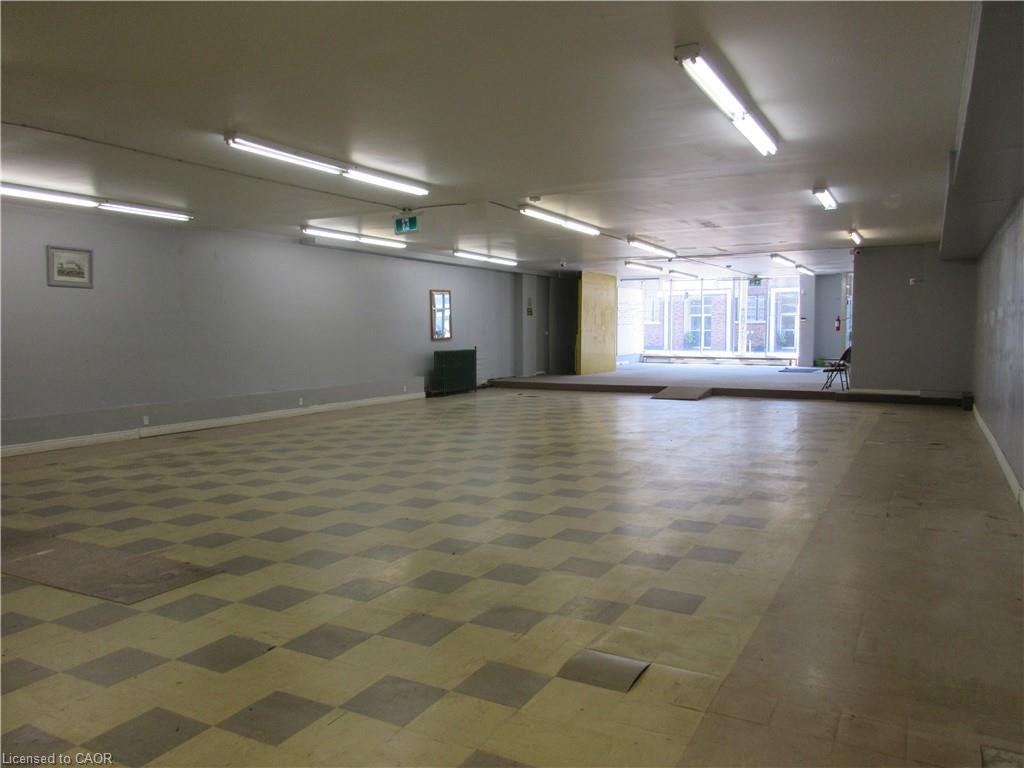 A-749 Barton Street E Property Photo 7