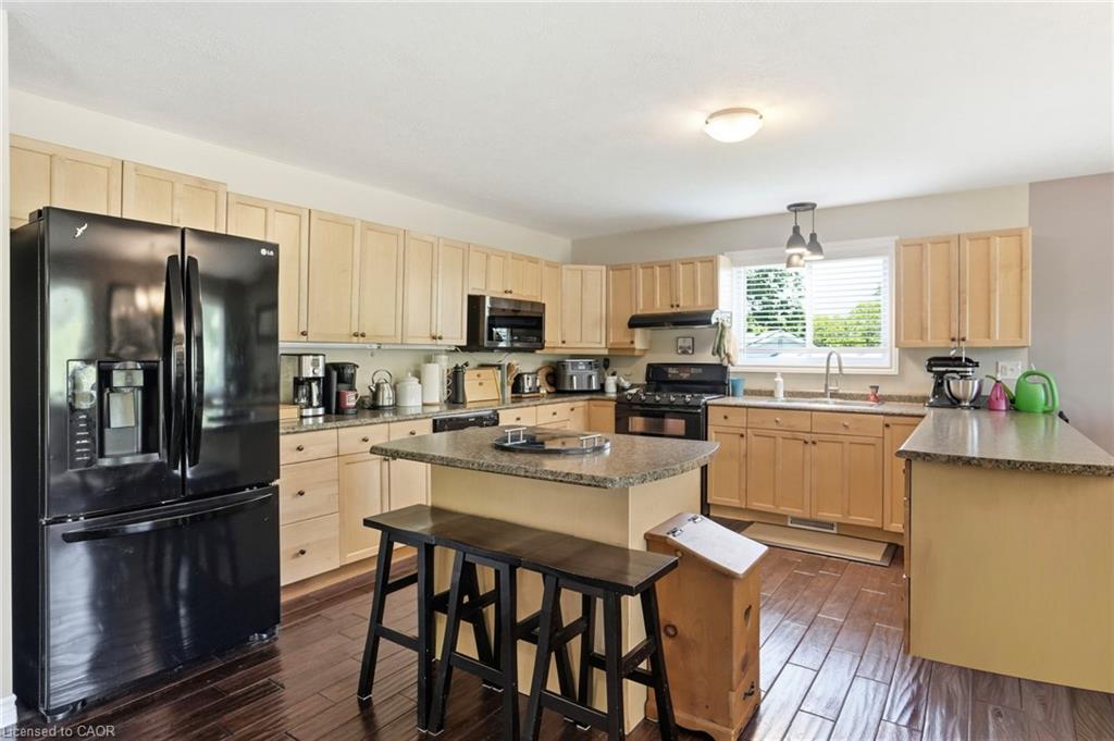 25 Saveryn Road Property Photo 13