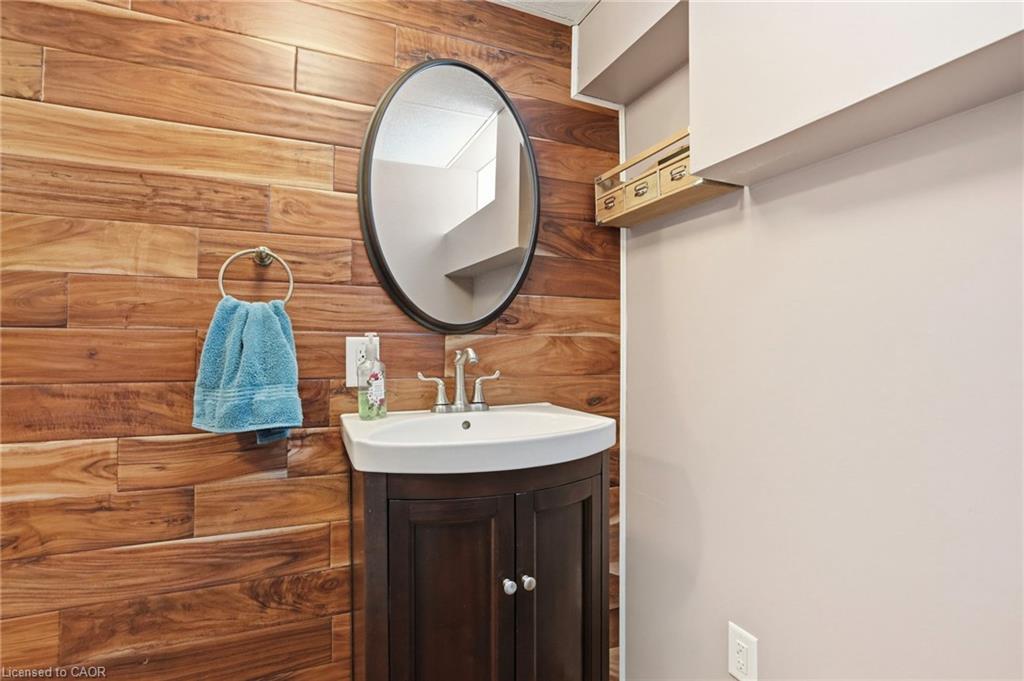 25 Saveryn Road Property Photo 32