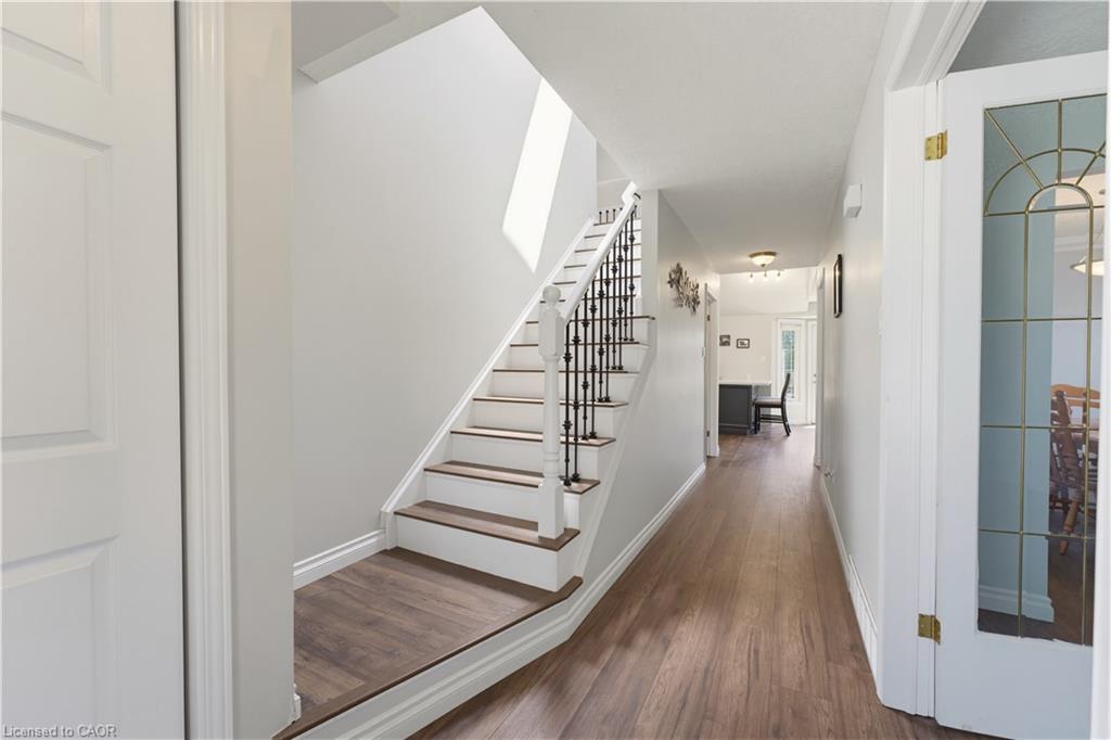 32 Stonehaven Place Property Photo 7