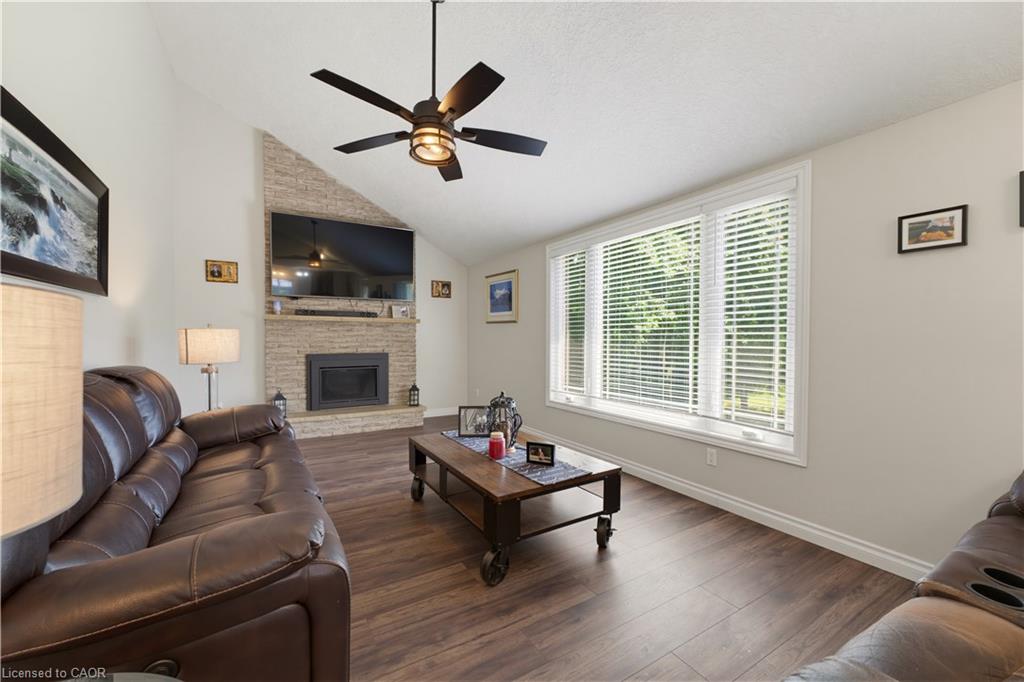 32 Stonehaven Place Property Photo 13