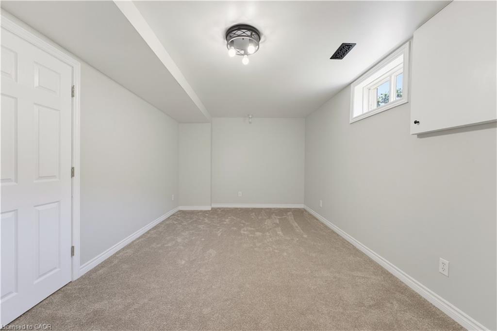 32 Stonehaven Place Property Photo 31
