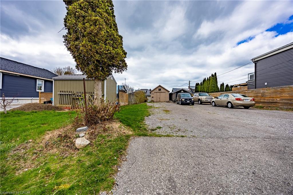 78 Brown Street Property Photo 40