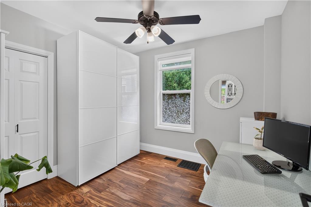 122 Stuart Street Property Photo 17