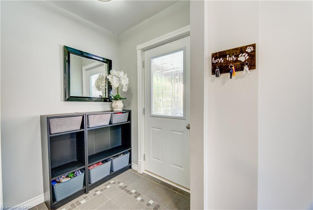 96 Avonlea Street Property Photo 4