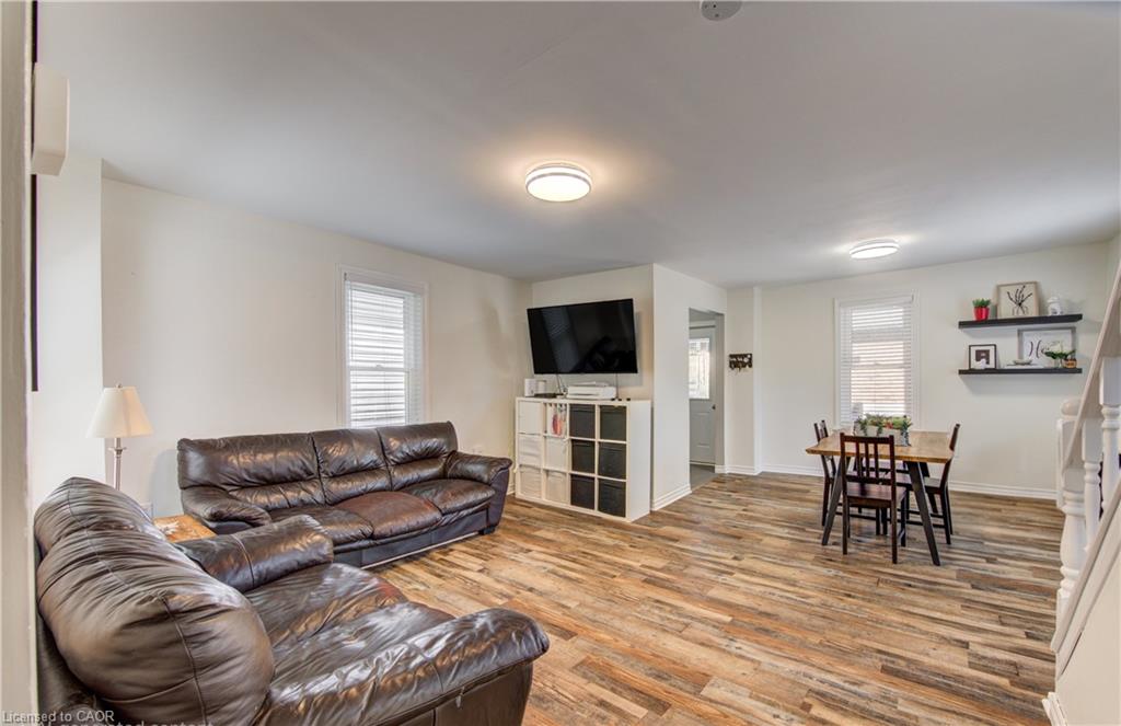 96 Avonlea Street Property Photo 33