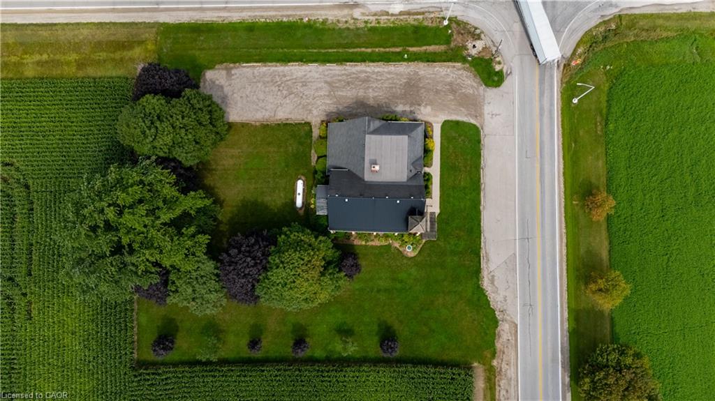 676241 16th Line Property Photo 43