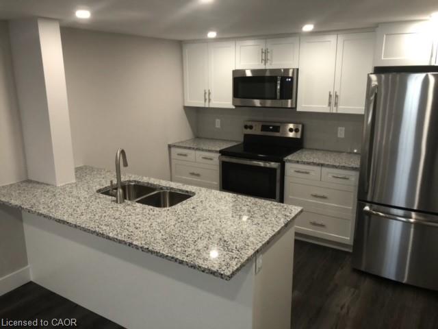 805 Rockway Drive Property Photo 10