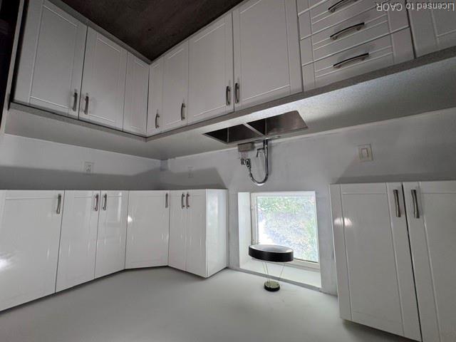 90 Anna Capri Drive Property Photo 12
