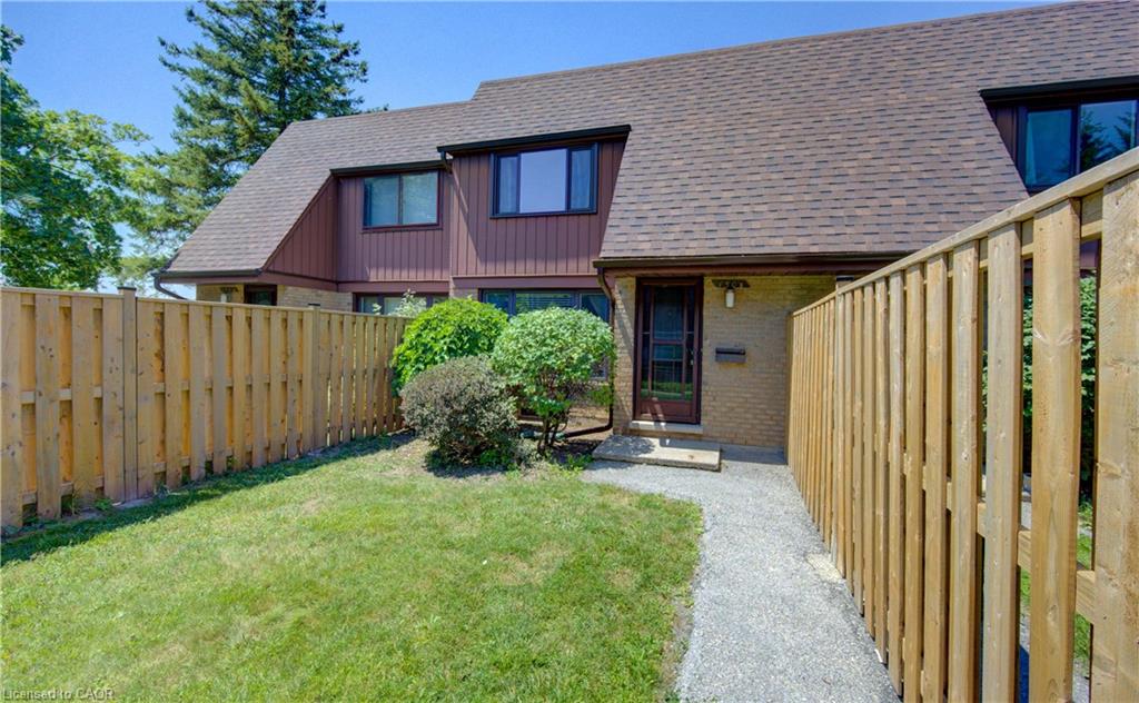 B-150 Kingswood Drive Property Photo 3