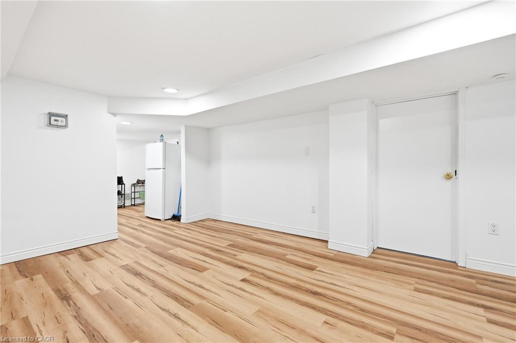 17 West 3rd Street Property Photo 14