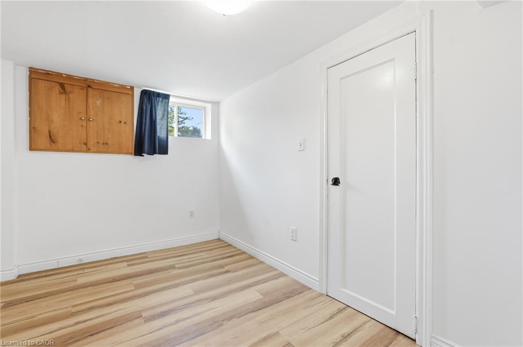 17 West 3rd Street Property Photo 17