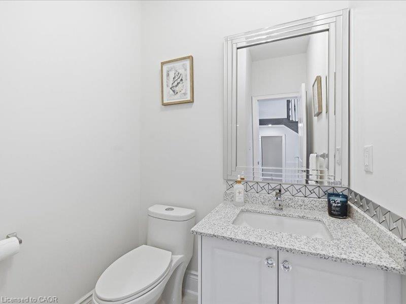 39 Avanti Crescent Property Photo 8